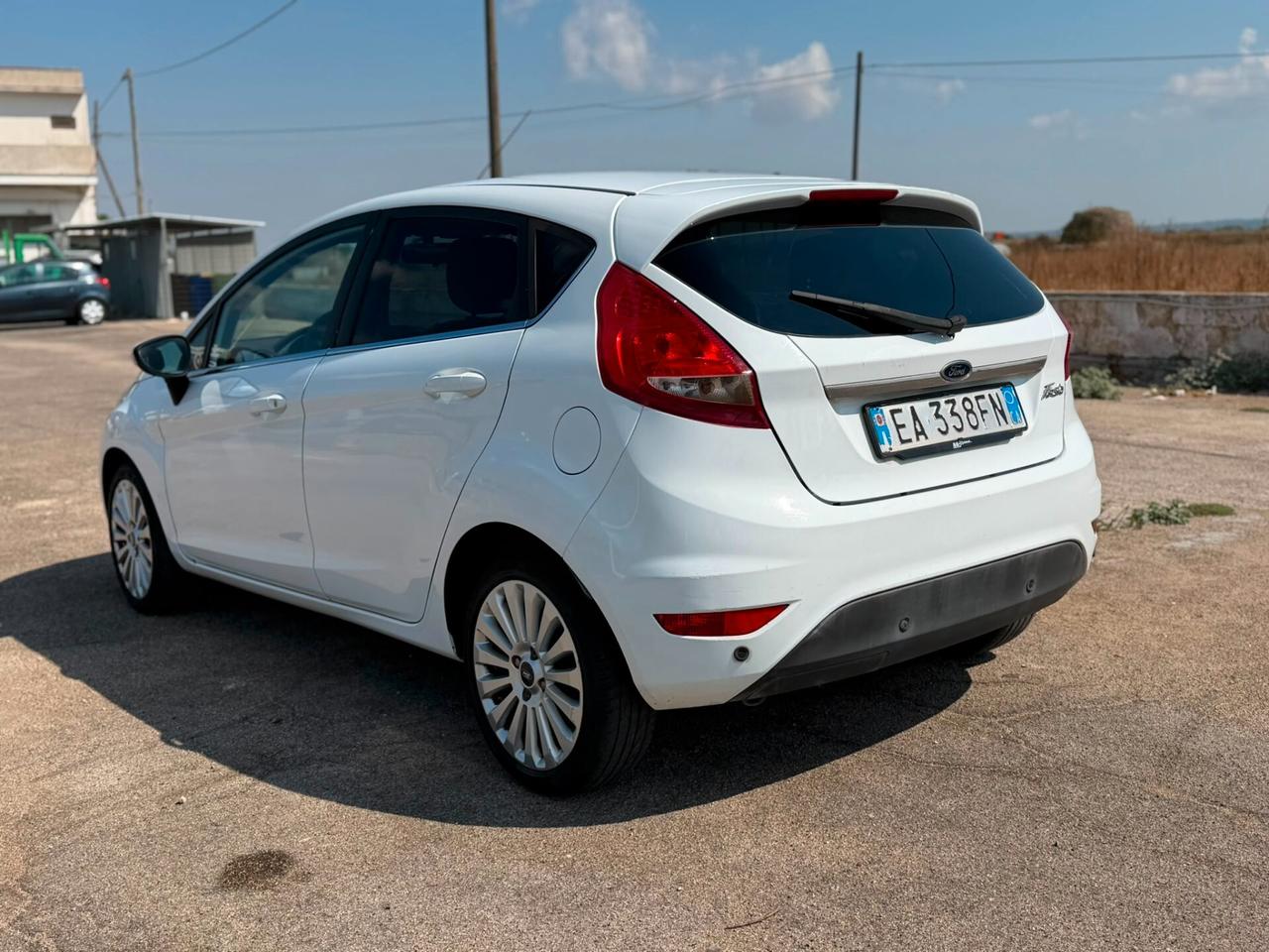 Ford Fiesta 1.4 5 porte Bz.- GPL Titanium