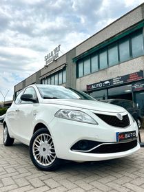 Lancia Ypsilon 1.2 69 CV 5 porte Silver- OK NEOPATENTATO