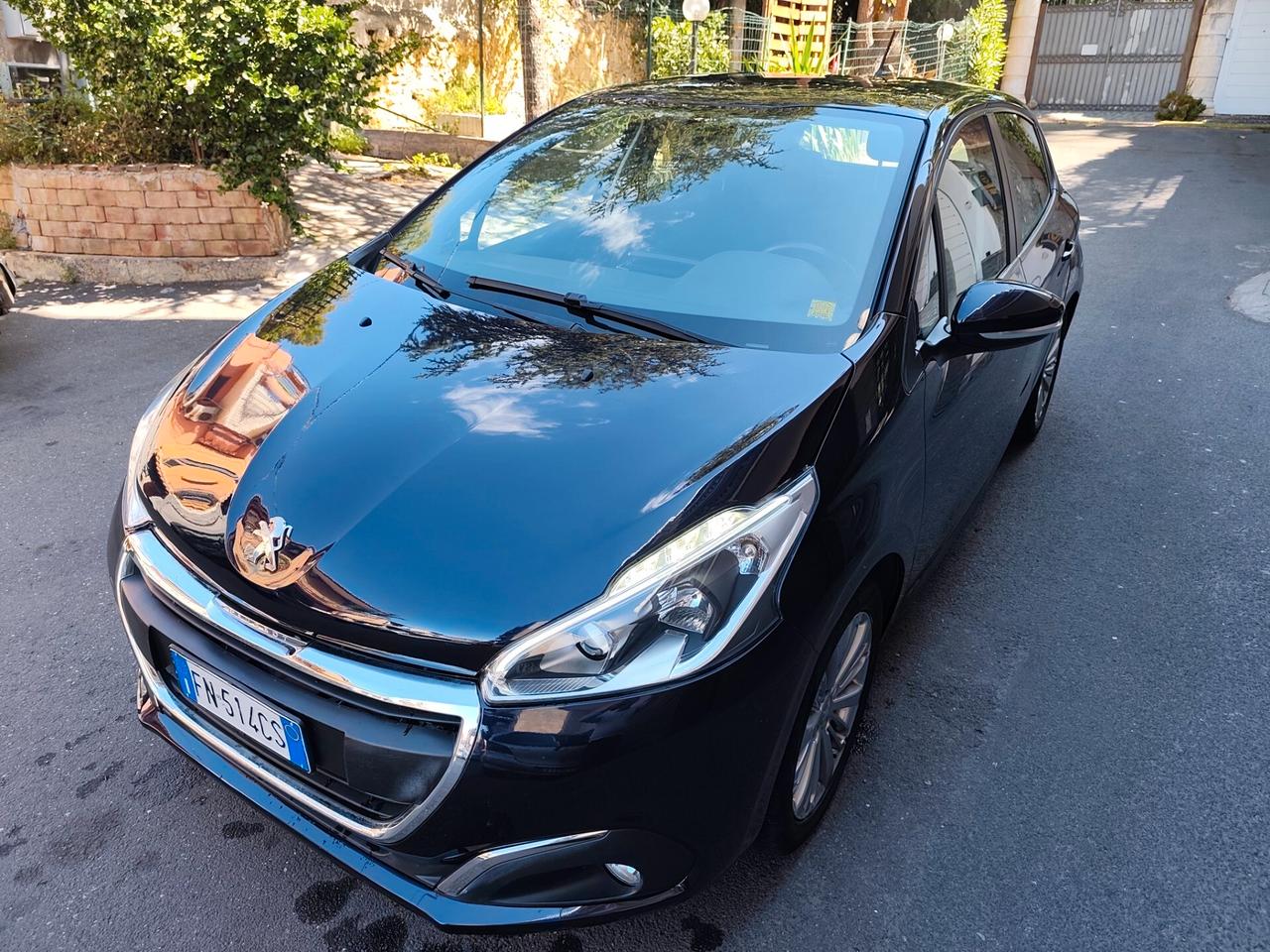Peugeot 208 1.2 benzina 2018 solo 78.000 km