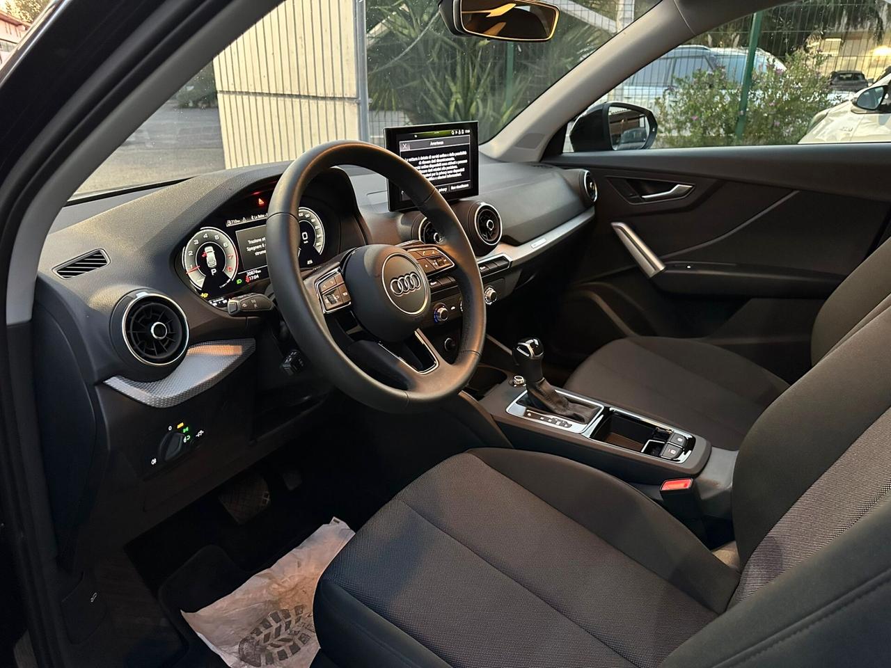 Audi Q2 35 TFSI S tronic Business