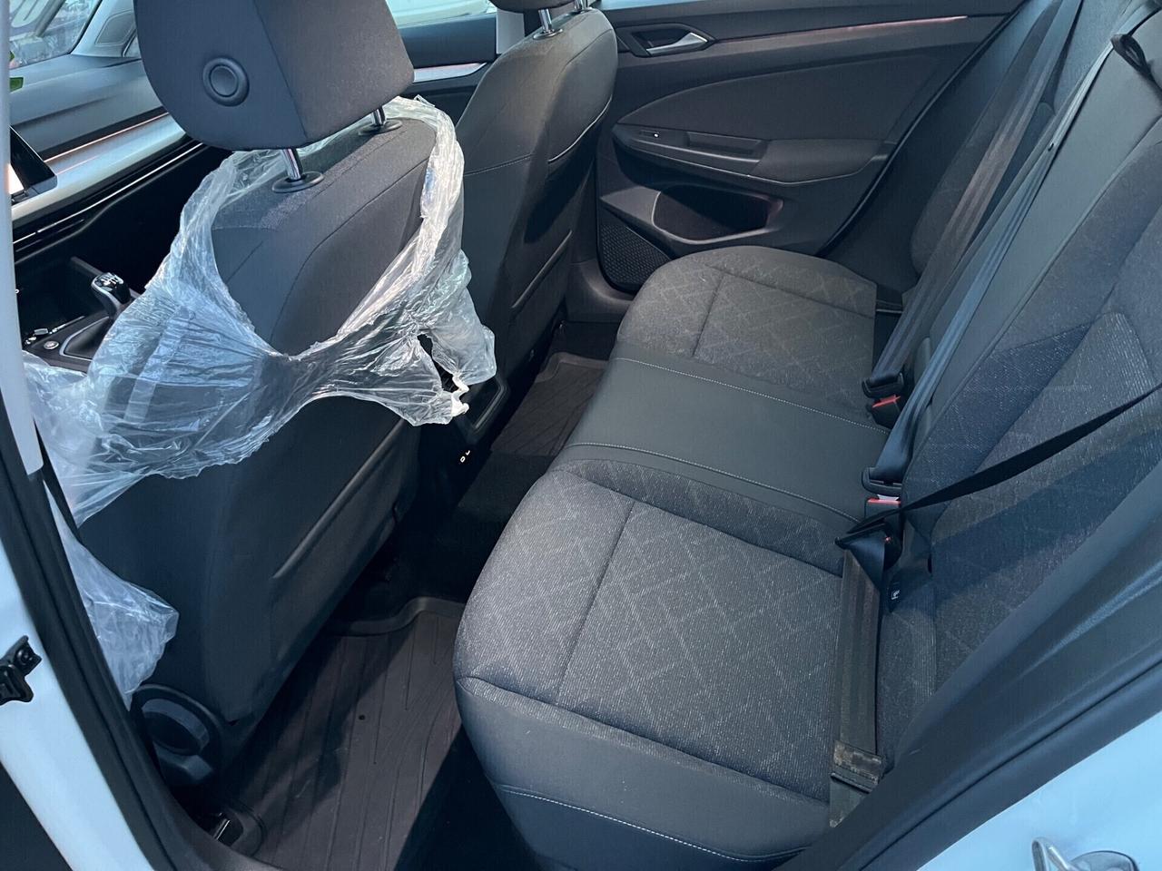 Volkswagen Golf 1.0 TSI EVO Life