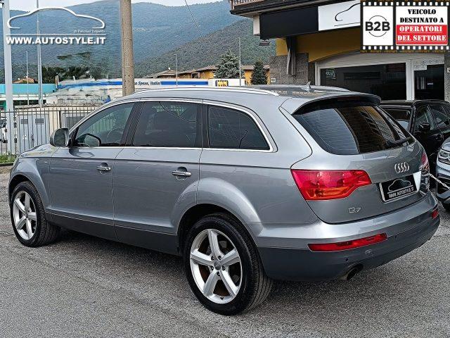 AUDI Q7 3.0 V6 TDI 240Cv *7POSTI* quattro Tiptronic S-LINE