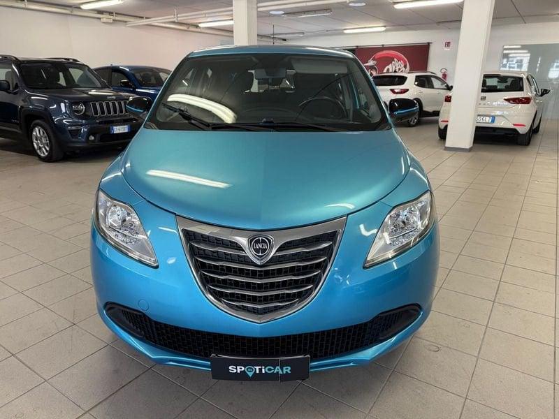 Lancia Ypsilon Ypsilon 1.2 69 CV 5 porte Silver