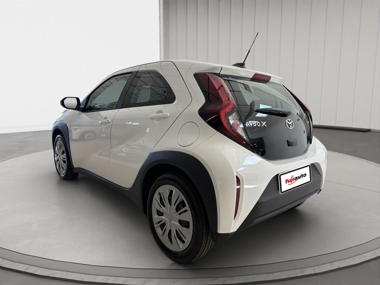 Toyota Aygo X 1.5 hybrid e-cvt