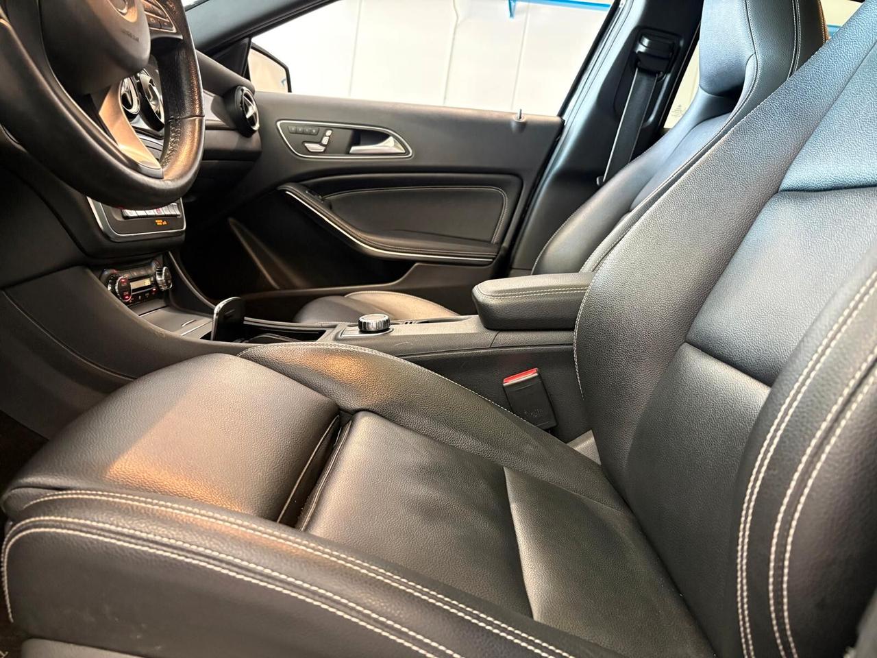 Mercedes-benz GLA 200 d NIGHT EDITION Automatic TETTO PELLE