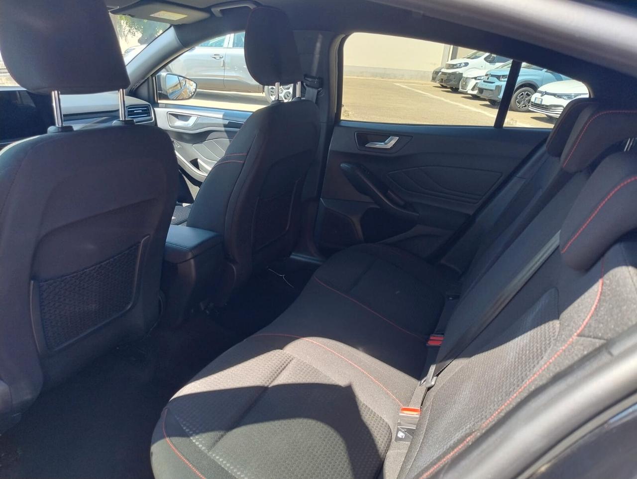 Ford Focus 1.5 EcoBlue 115 CV automatico 5p. ST-Line