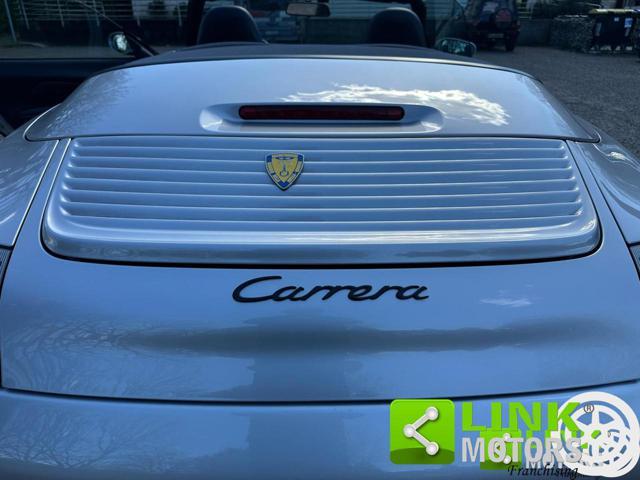 PORSCHE 996 Cabrio con Hard Top
