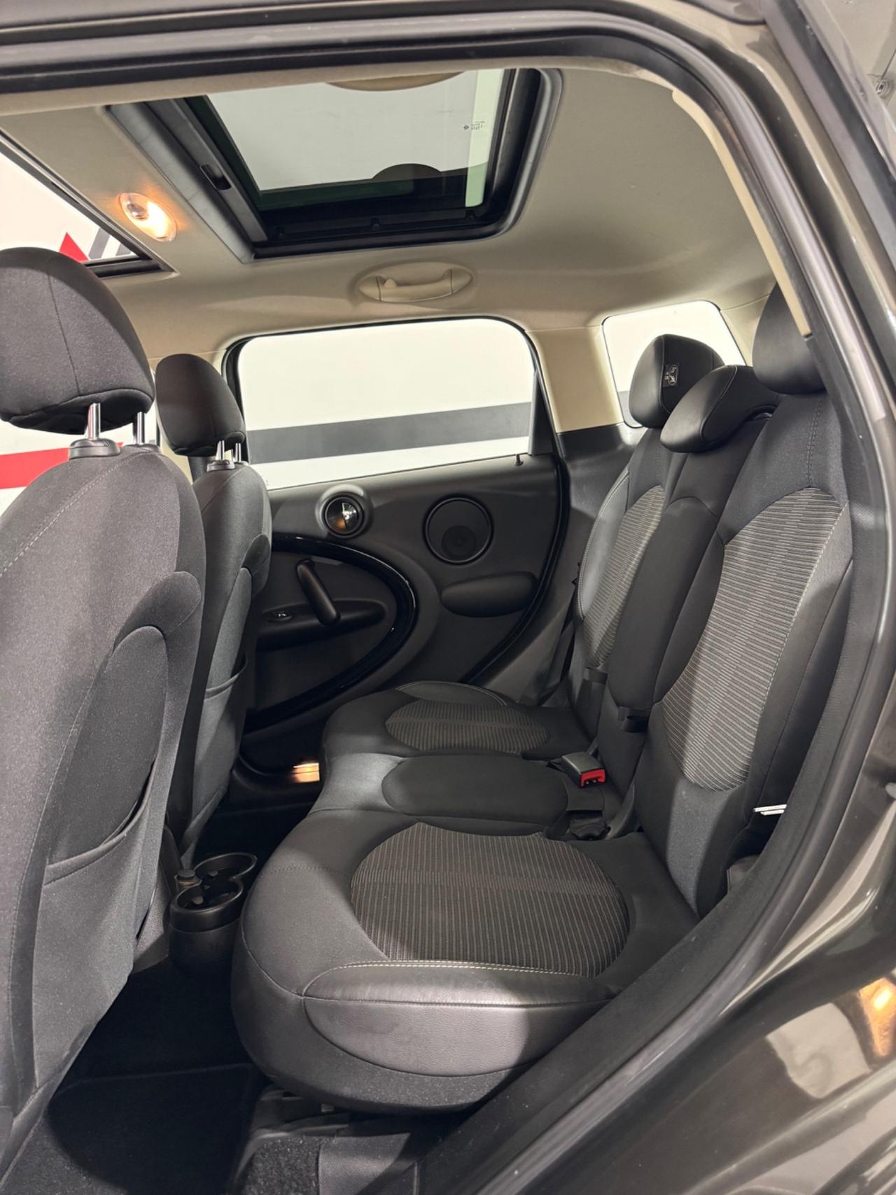 Mini 2.0 Cooper D Countryman Automatica TETTO APRIBILE - APPLE CARPLAY & ANDROID AUTO