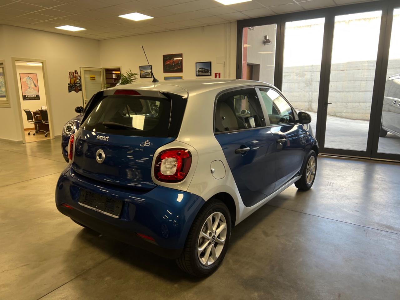 Smart ForFour 70 1.0 Passion