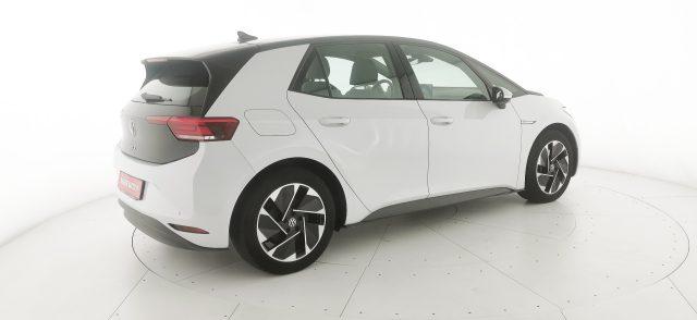 VOLKSWAGEN ID.3 Pro Performance 150KW (340 km di autonomia)