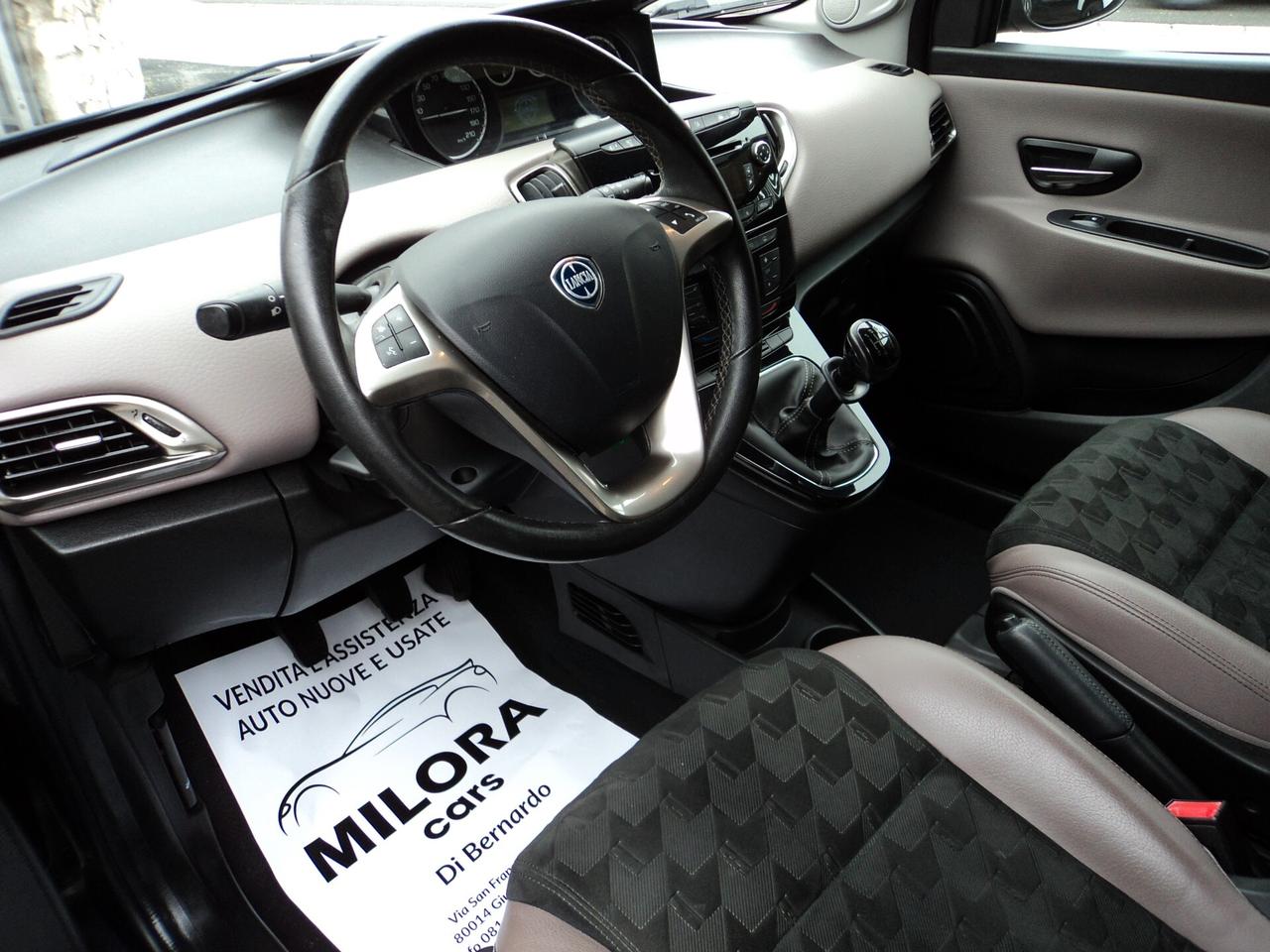 Lancia Ypsilon 1.2 69 CV 5 porte Elle