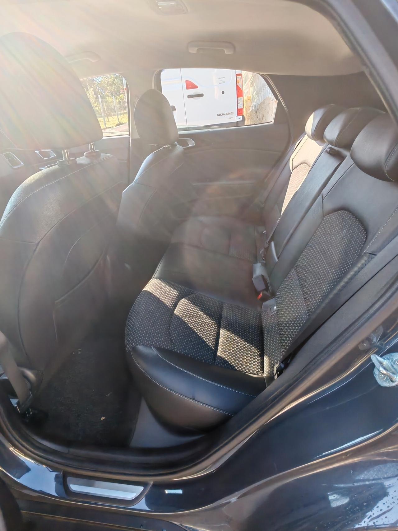 Kia XCeed 1.5 T-GDi 160 CV MHEV iMT Business