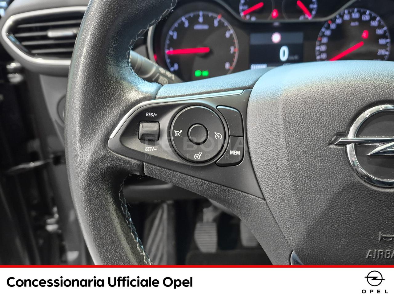 Opel Crossland 1.2 design&tech s&s 110cv