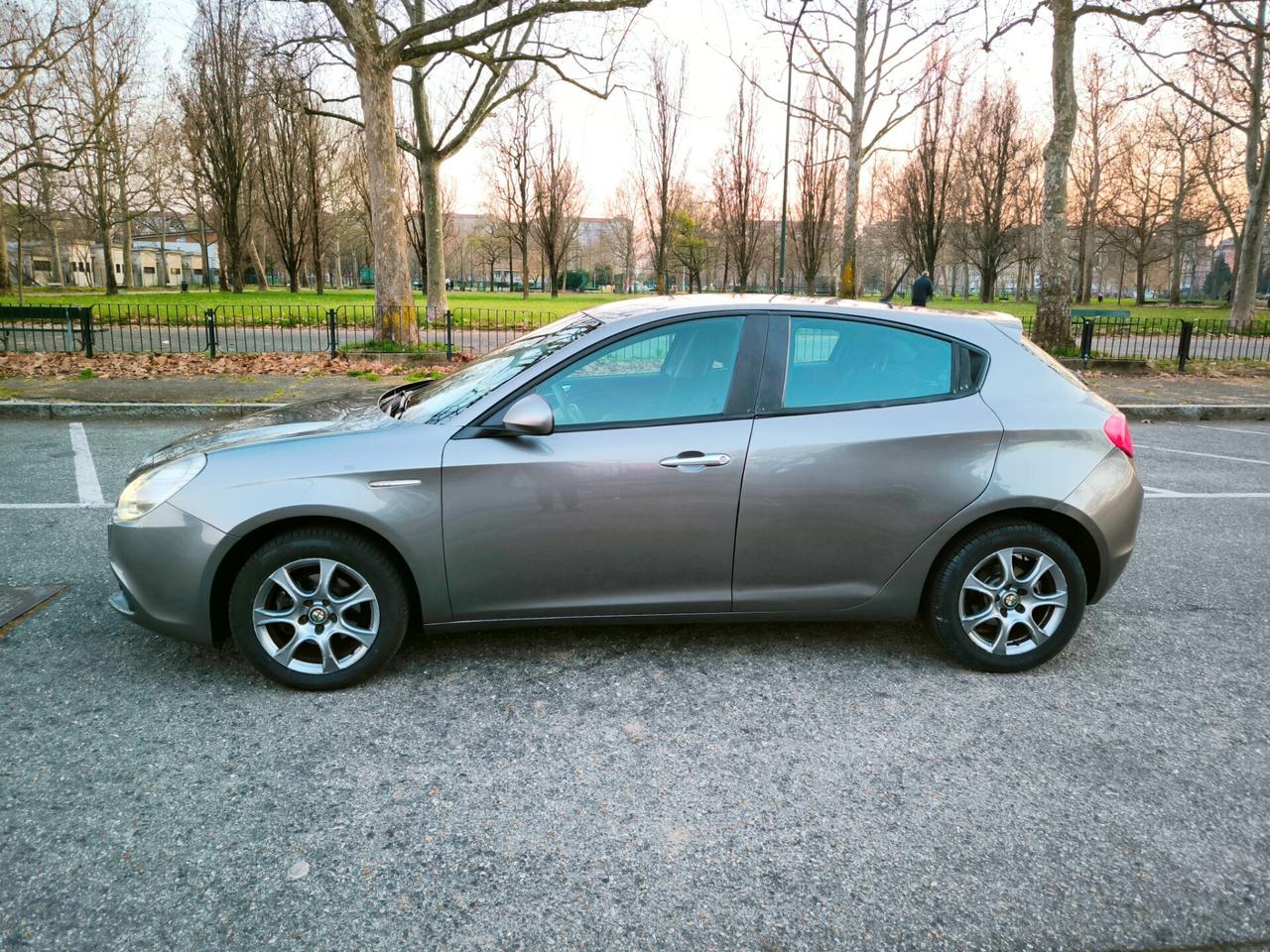 Alfa Romeo Giulietta 1.4 Turbo 120 CV GPL Distinctive