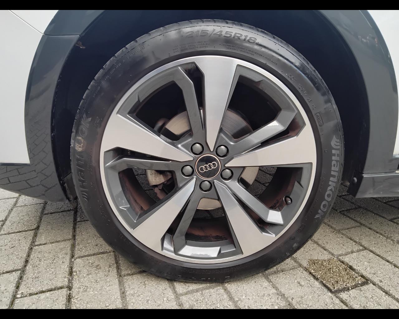 AUDI A1 II 2022 allstreet - A1 allstreet 30 1.0 tfsi Identity Con