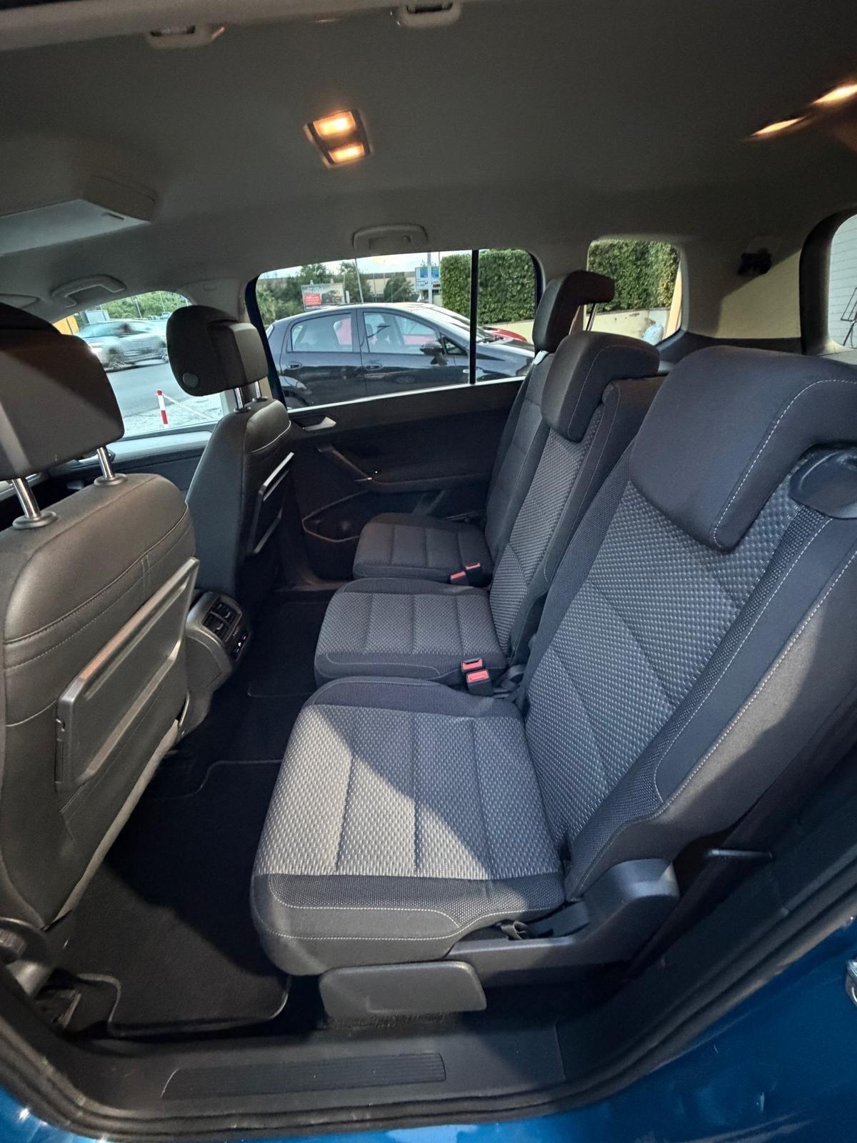 Volkswagen Touran 2.0 TDI 122 CV Executive BlueMotion 7 POSTI