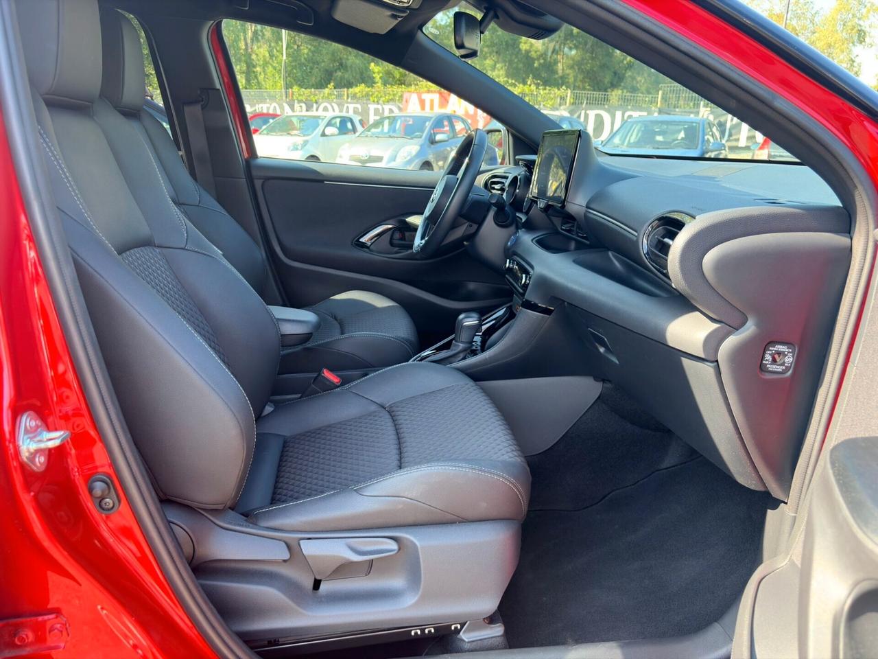 Toyota Yaris 1.5 Hybrid 5 porte Style PREZZO REALE NO FINANZIAMENTO