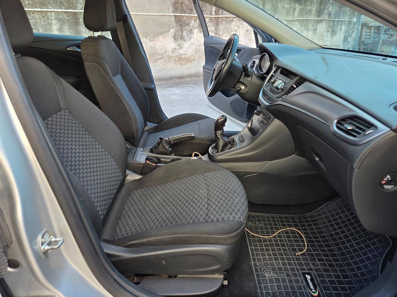Opel Astra 1.6 CDTi 110CV Sports Tourer Innovation