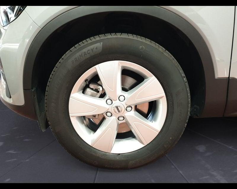 Volvo XC40 (2017-->) B3 automatico Essential