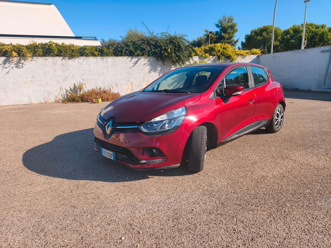 Renault Clio TCe 12V 75 CV 5 porte (12 mesi di garanzia)