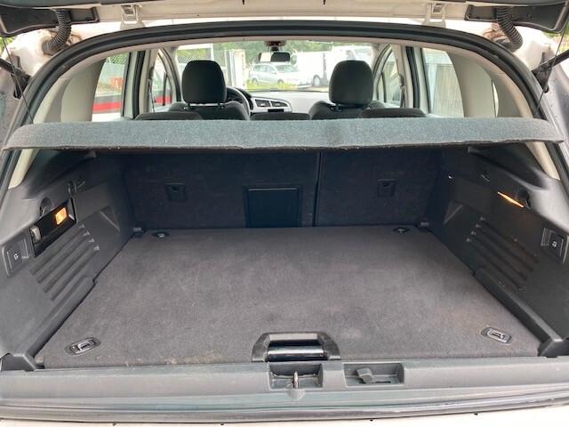 Peugeot 3008 1.6 HDi 115CV Active
