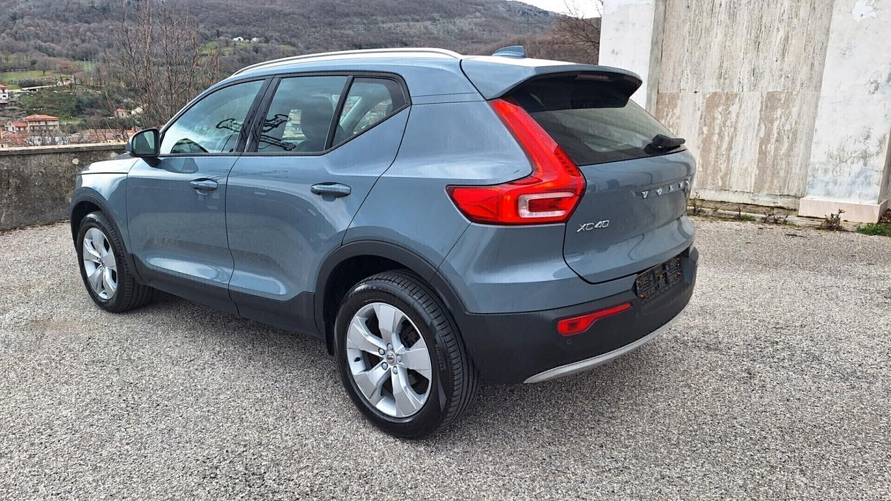 Volvo XC40 D3 Momentum
