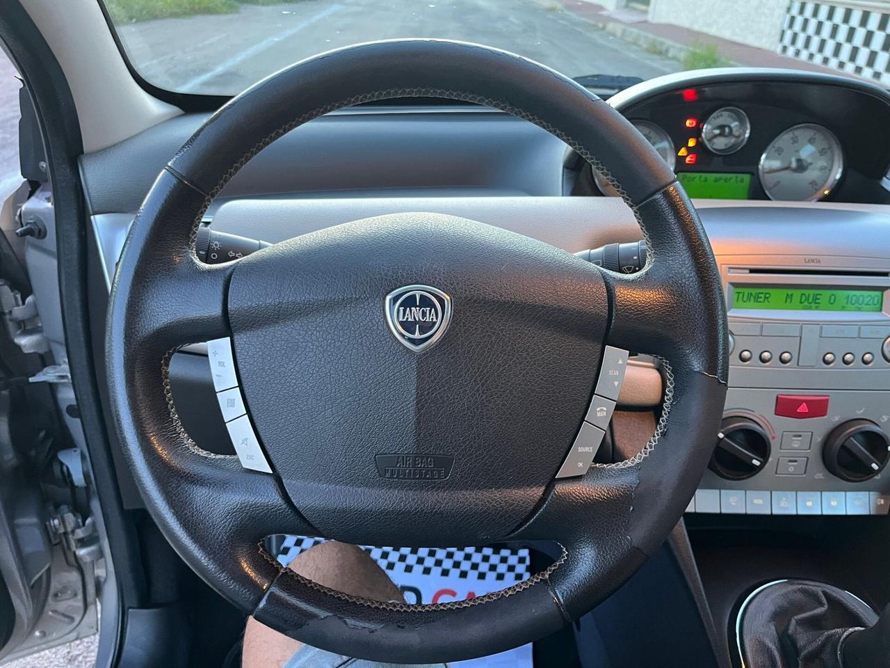 Lancia Ypsilon 1.3 MJT 90 CV Platino 2008