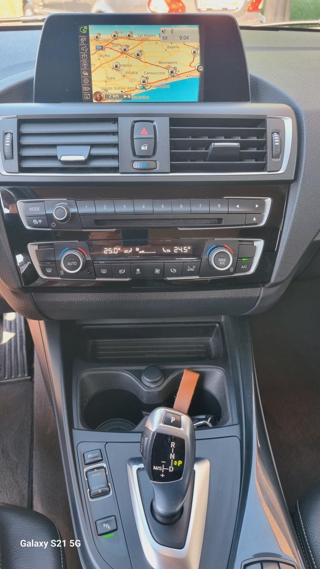 Bmw 118 120d 5p. Sport