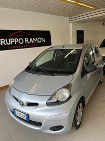 Toyota Aygo 1.0 12V VVT-i 3 porte Sol Connect