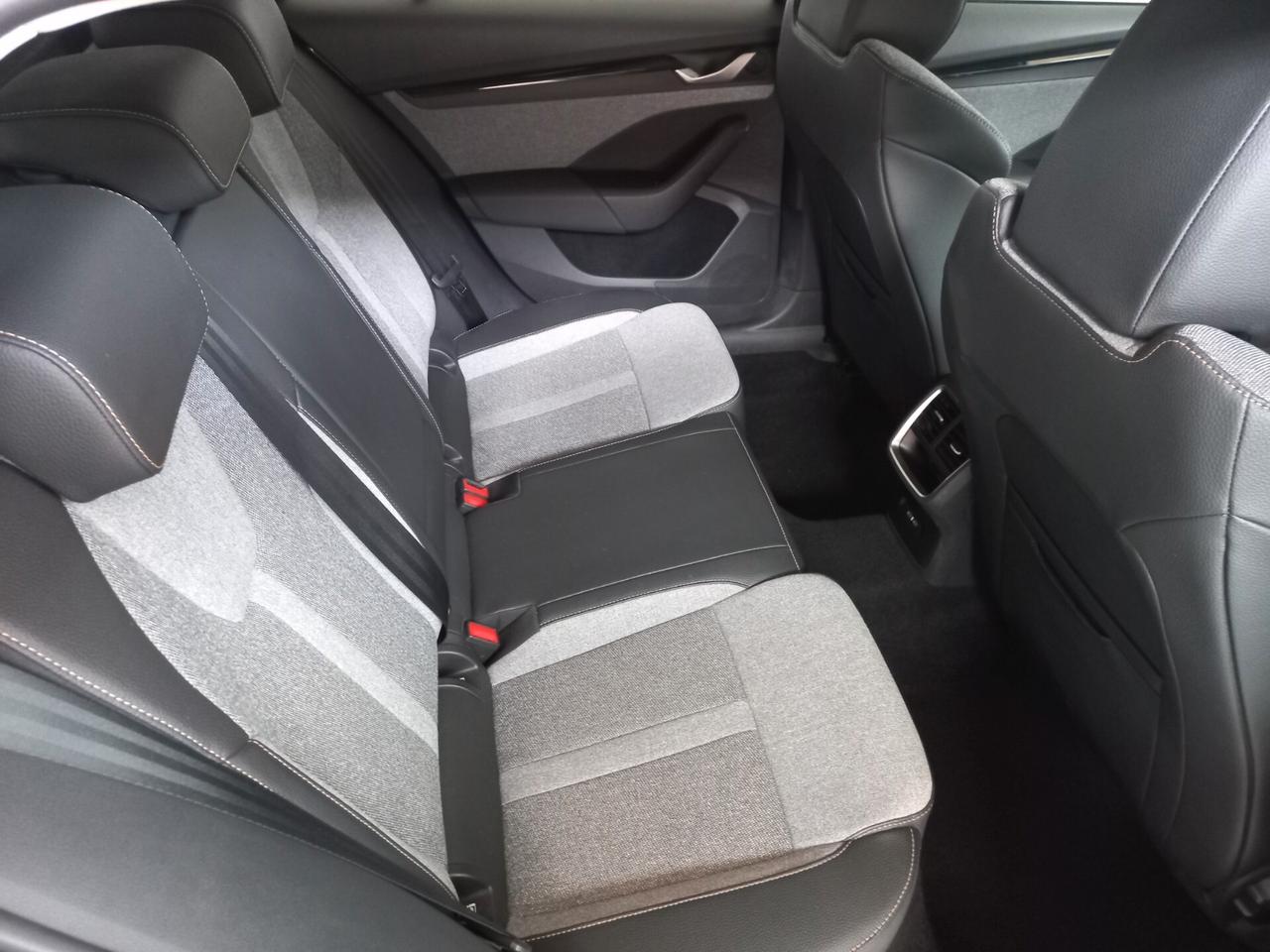 Skoda Octavia 2.0 TDI 150 CV DSG Wagon Executive