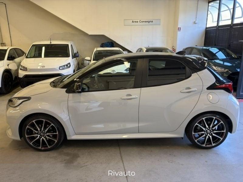 Toyota Yaris Hybrid GR Sport MY22