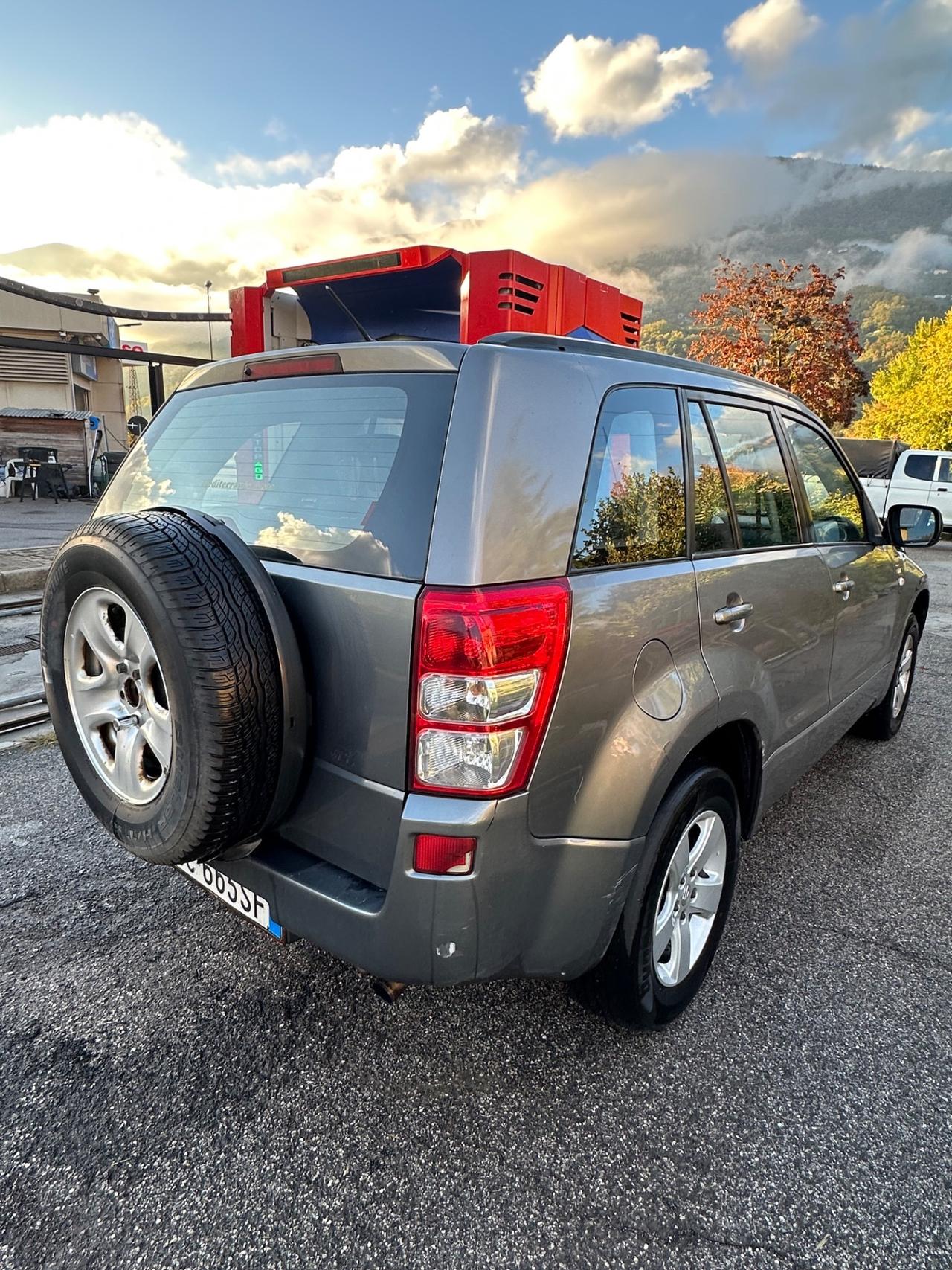 Suzuki Grand Vitara 4x4