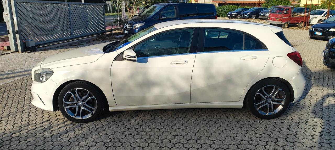 Mercedes-benz A 200 d Automatic Premium