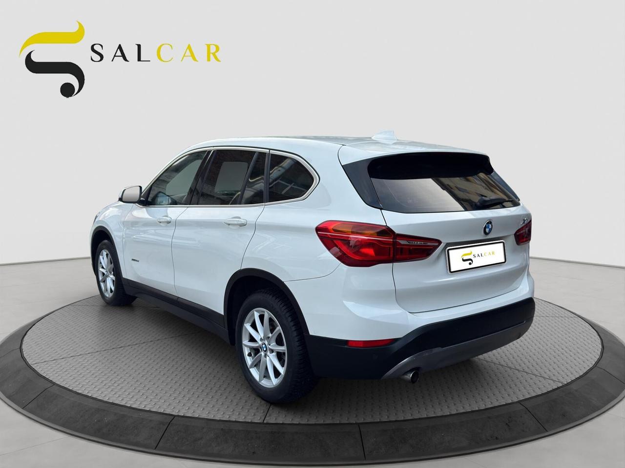 Bmw X1 x-drive18d Advantage automatica 2016