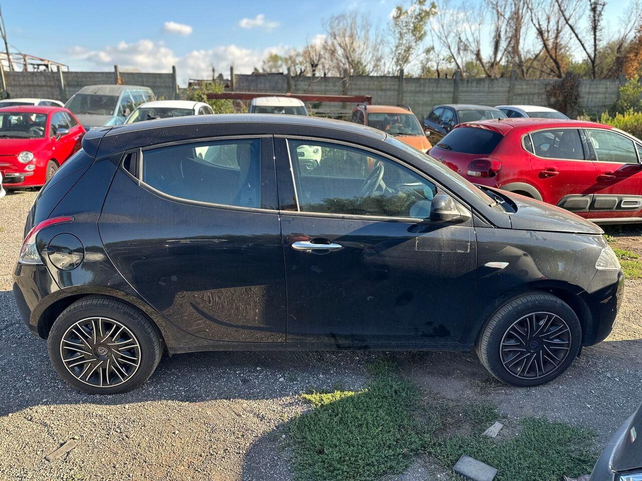 LANCIA Ypsilon III 2021 - Ypsilon 1.0 firefly hybrid Gold s&s 70cv 5p.ti