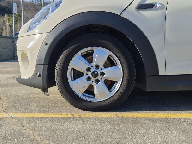 MINI Mini Cabrio 1.5 Cooper D Boost