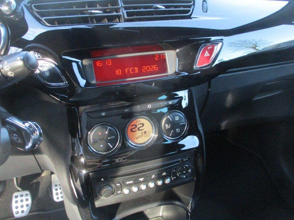 DS Automobiles DS 3 1.6 VTi 120 Just Black - Sensori/ClimaAuto