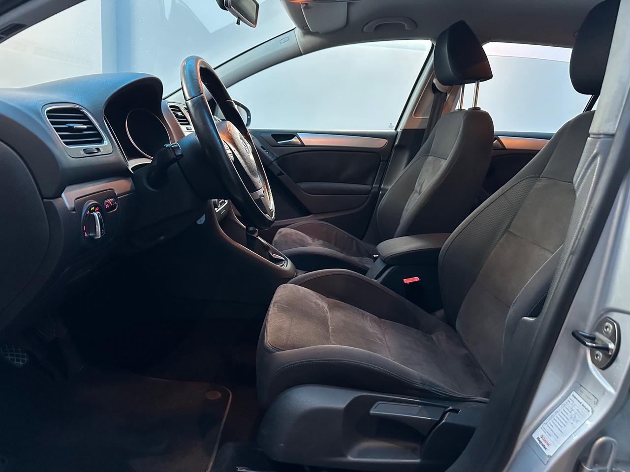 Volkswagen Golf 1.6 TDI DPF 5p. Highline