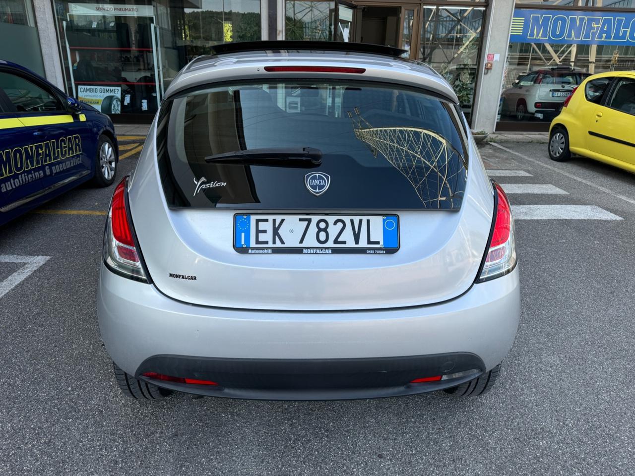 Lancia Ypsilon 1.2 Doppio tetto panoramico apribile