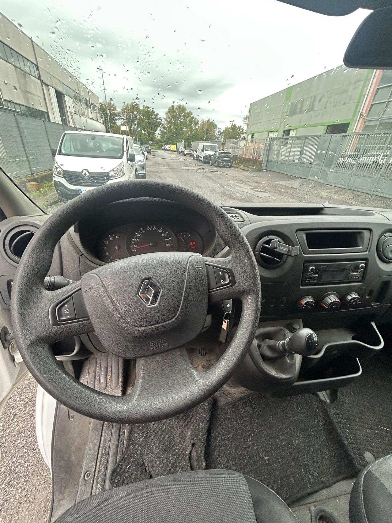 Renault Master T35 2.3 dCi/130 L3 H2