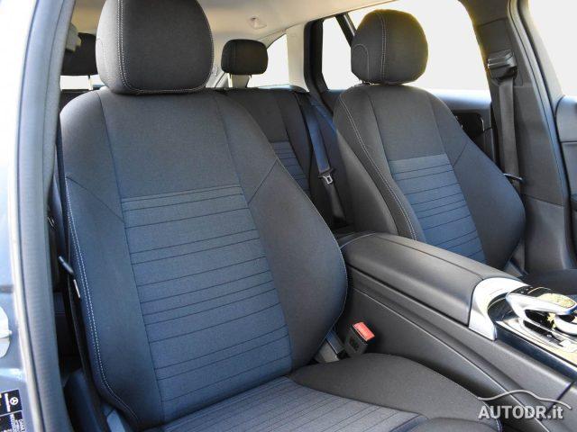 MERCEDES-BENZ C 180 d Wagon Automatic Sport Fari LED, Retrocamera