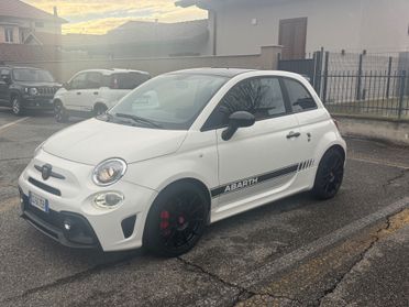 Abarth 595 1.4 Turbo T-Jet 180 CV Esseesse