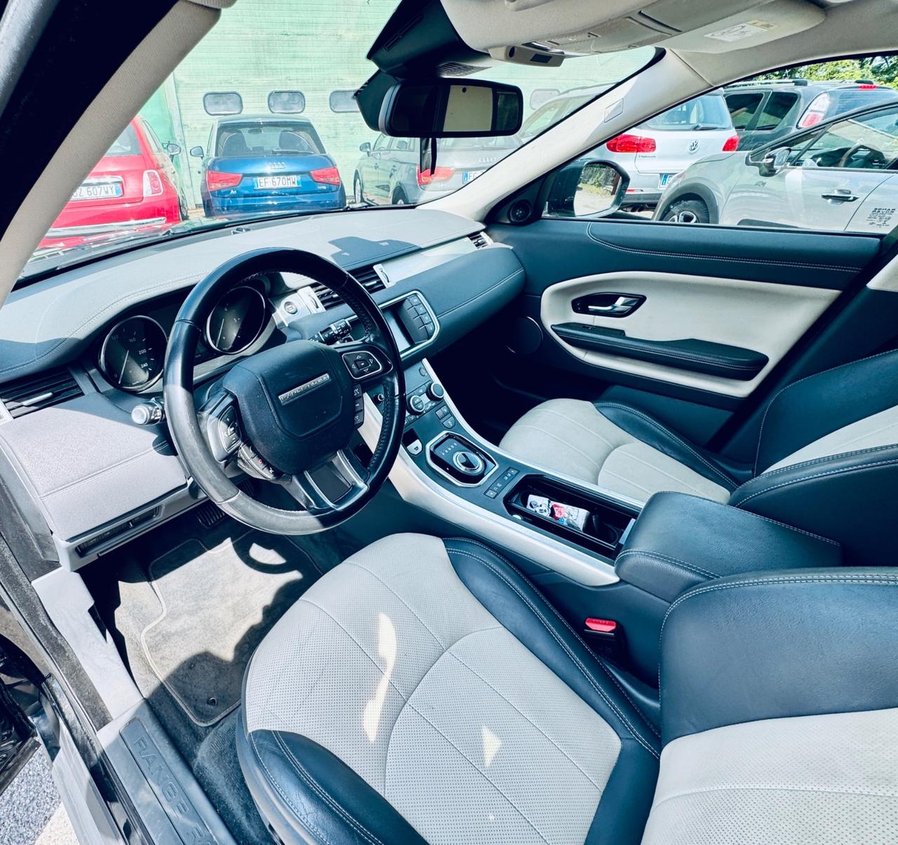Land Rover Range Evoque 2.0 TD4 150 CV 5p. SE Dynamic