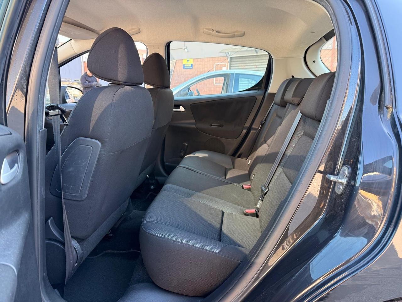 Peugeot 207 1.4 HDi 90mila KM Restyling 2012 Full Ottima