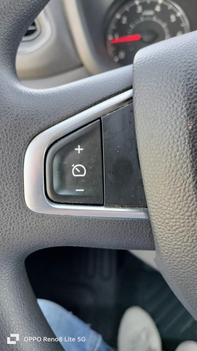 RENAULT master T35 2.3 L4H3 IVA COMPRESA