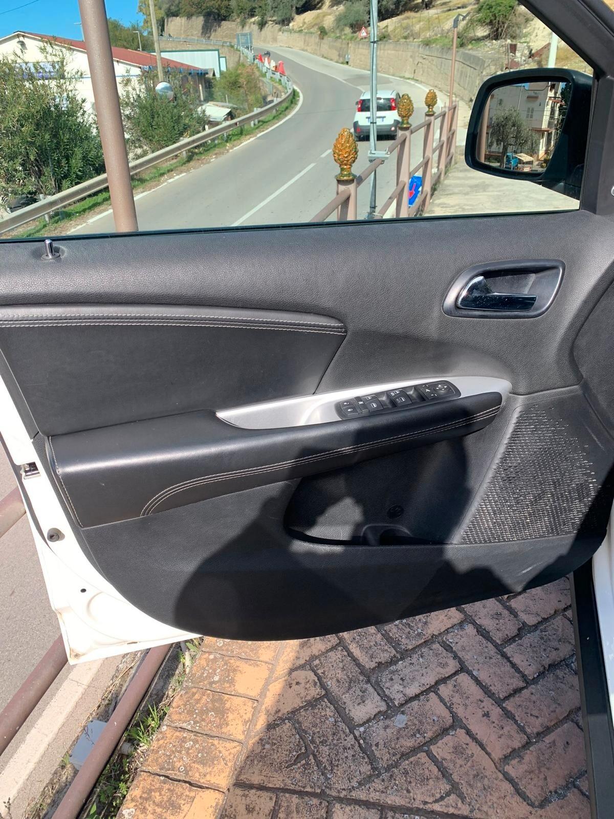 Fiat Freemont 2.0 Mjt 170 CV 4x4 aut. Lounge