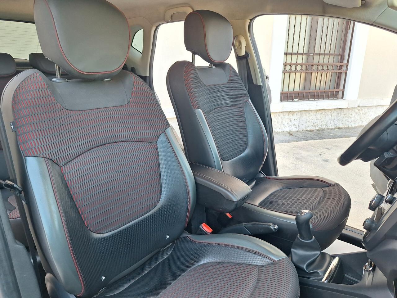 Renault Captur 1.5 DCI Hypnotic PELLE NAVI 2017