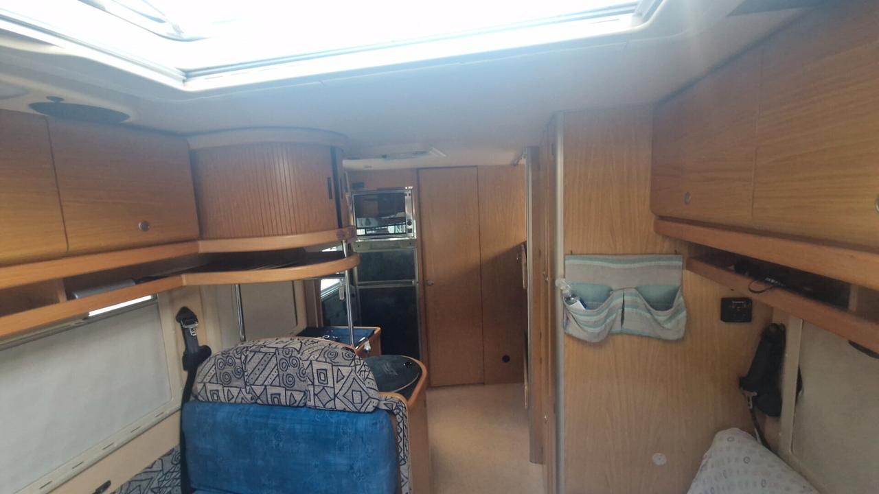 Iveco Daily Camper Laika 2.8 diesel manuale 6 rapporti