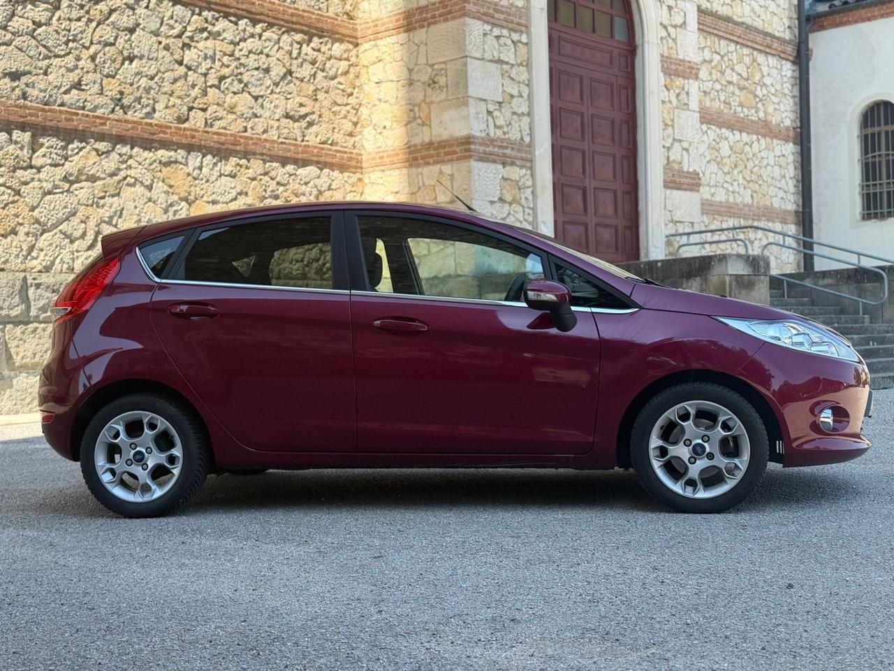 Ford Fiesta 1.2 82 CV 5 porte Titanium