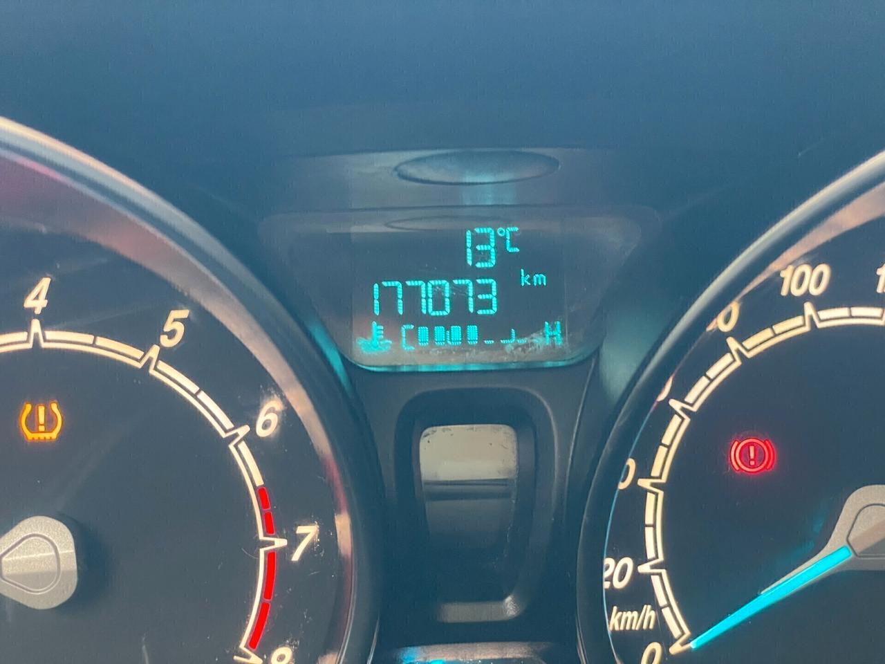 Ford B-Max 1.4 90 CV GPL Business